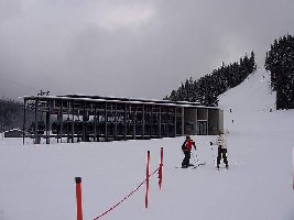 Arenaexpress ist noch zu und Garagiert. (Garaventa)