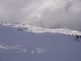 Abfahrt Plaun. Top Zustand dank Kanonenschnee