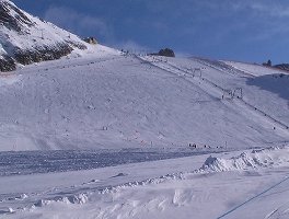 Gefrorene Wand - links: Trainigshang sämtlicher &amp;quot;Ski&amp;quot;nationen (24.11.)