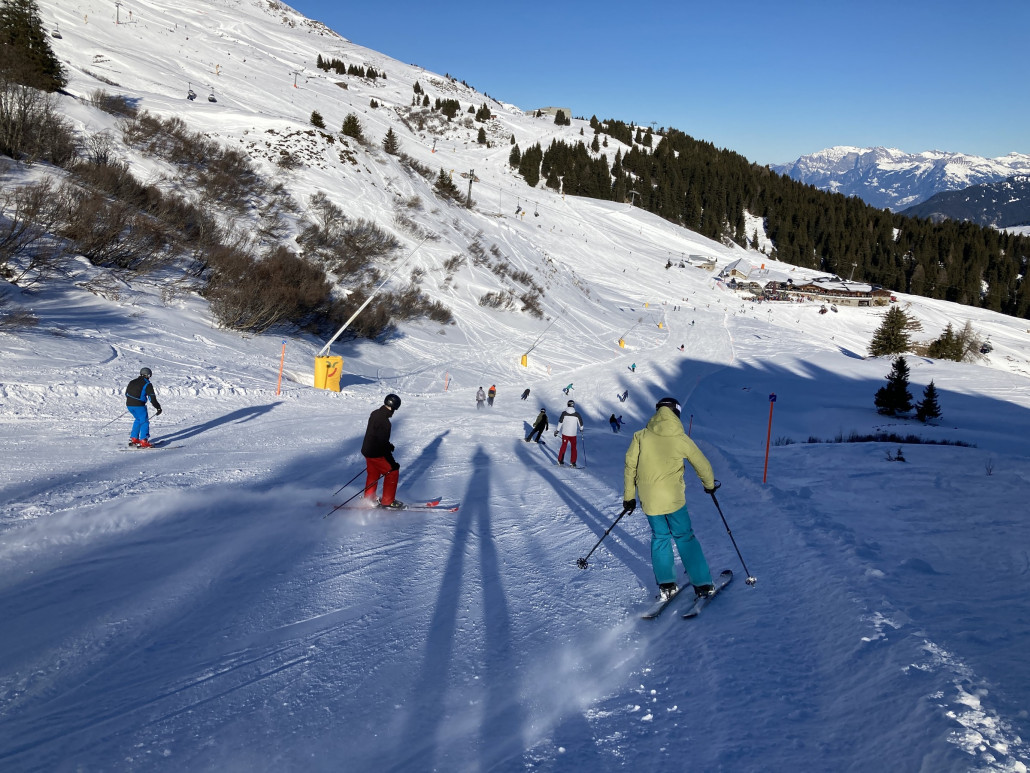 Lavoz - Stätz. Ich habe bewusst eine stark überbevölkerte Szenerie fotografiert. So extrem war es auch auf dieser Piste nicht immer. Aber immer öfters.