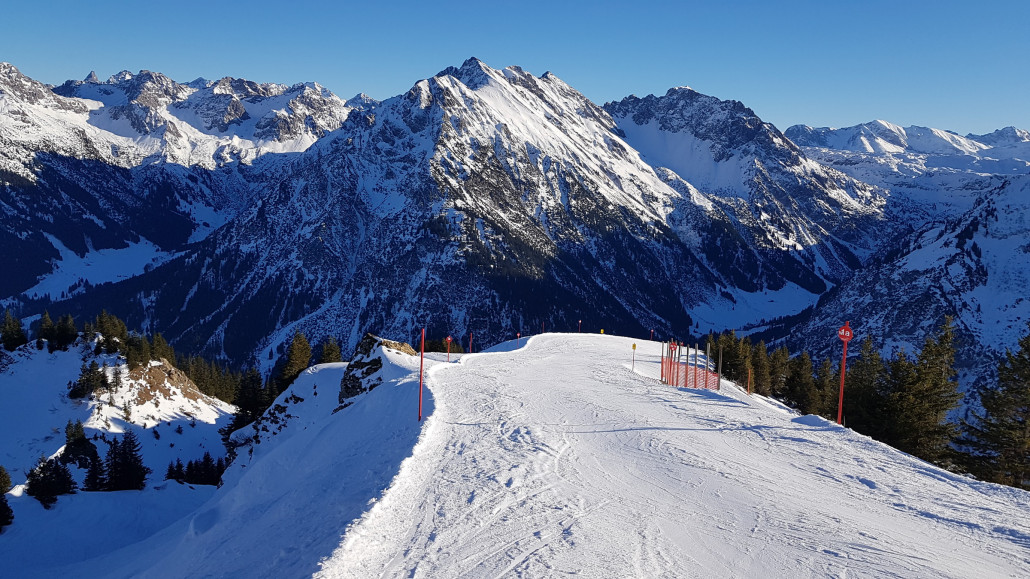 An der Bergstation Walmedingerhorn