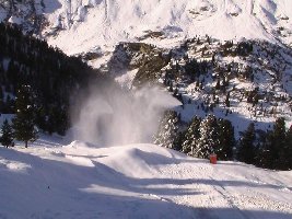 Im Gaisberggebiet wurde kräftig beschneit