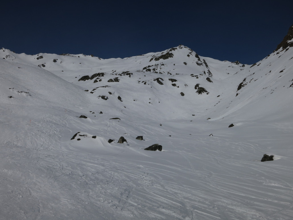 Rückblick, der Starthang müsste irgendwo rechts oben sein (eventuell verdeckt)
