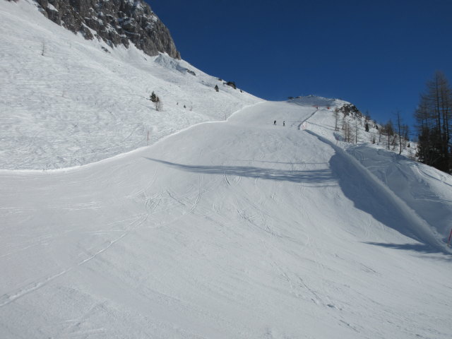 FIS-Abfahrt, im Hintergrund die Bergstation des 4-CLF FIS (1.966 m)