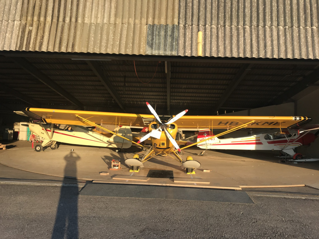 Der Flieger wohlbehalten zurück im Hangar