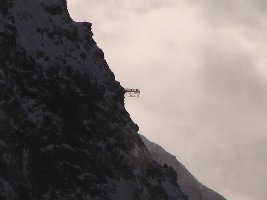 Blick vom Rettenbachgletscher an der Schwarzen Schneid vorbei zum Felssteg (28.11.)