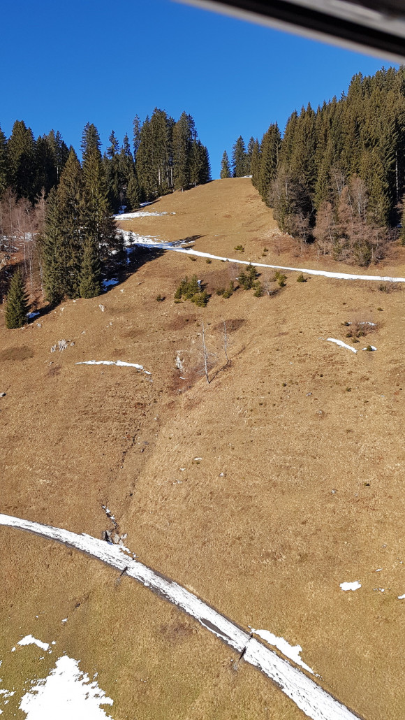 Schneelage mittlerer Teil der direkten Talabfahrt