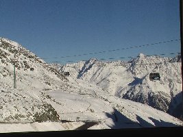 Nur drei Gondeln am Gletscherexpress (01.12.)