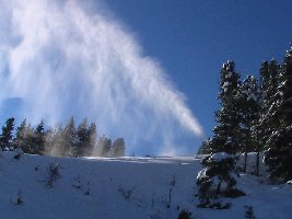 Beschneiung der Piste 10 (01.12.)