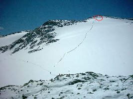 ich schätze hier ist der Seilzug gestanden Rot eingekreist da steht noch der Rest