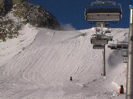 Piste 36 unter der 6 KSB/B Seiterkar immer noch in Vorbereitung - das Bild kann man schön mit dem &amp;quot;image025.jpg&amp;quot; vom 27.11. vergleichen (01.12.)