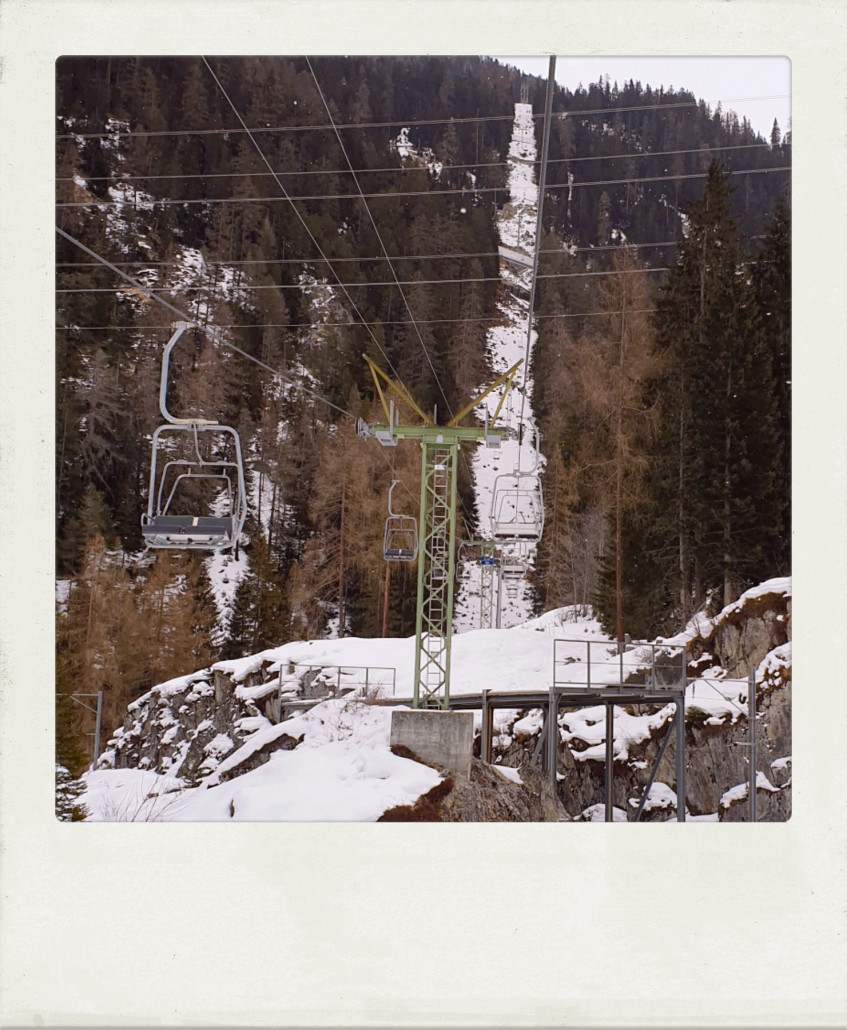 Letzter Tag. Ich muss einfach nochmal hinaus, auch wenn die Sicht mies und die Temperaturen unangenehm sind. Einmal noch die Stille genießen...