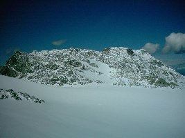 Bild in Richtung Liechtensteiner Höhenweg (ganz klein sieht man die Leute)