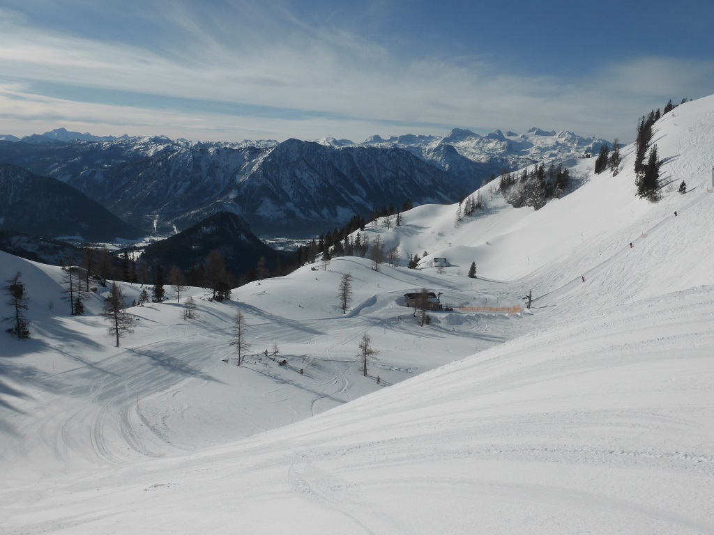 Talstation des Sommersitz-Dieselschleppers, das erste Stück der Spur hat eine gute Steigung