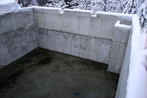 Der kleine Reservoir, mehr als 500 Kubikmeter Wasser gehen da nicht hinein.