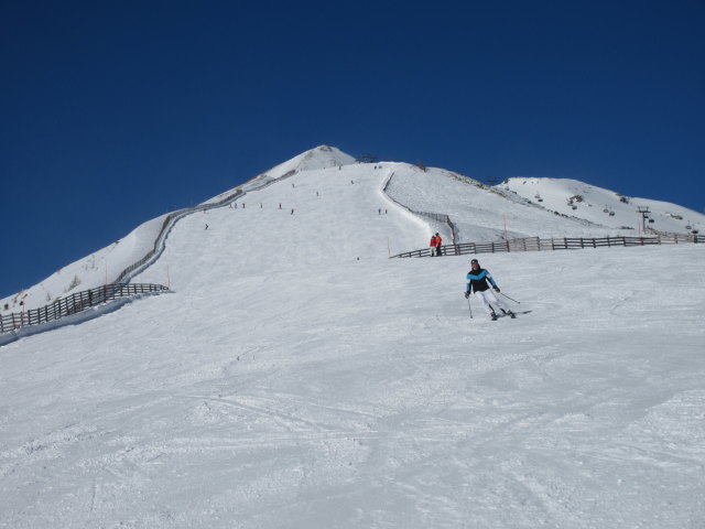 Panoramaabfahrt, rechts im Hintergrund der 4-CLD-B Speiereck Gipfel