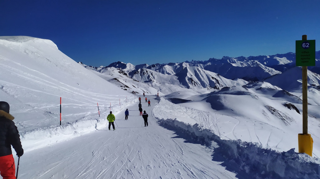 Auf dem Weg waren auch mal ein paar mehr Menschen auf der Piste...
