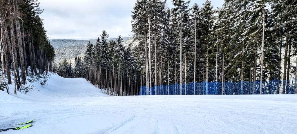 1b obere Rechtskurve – Blick nach unten