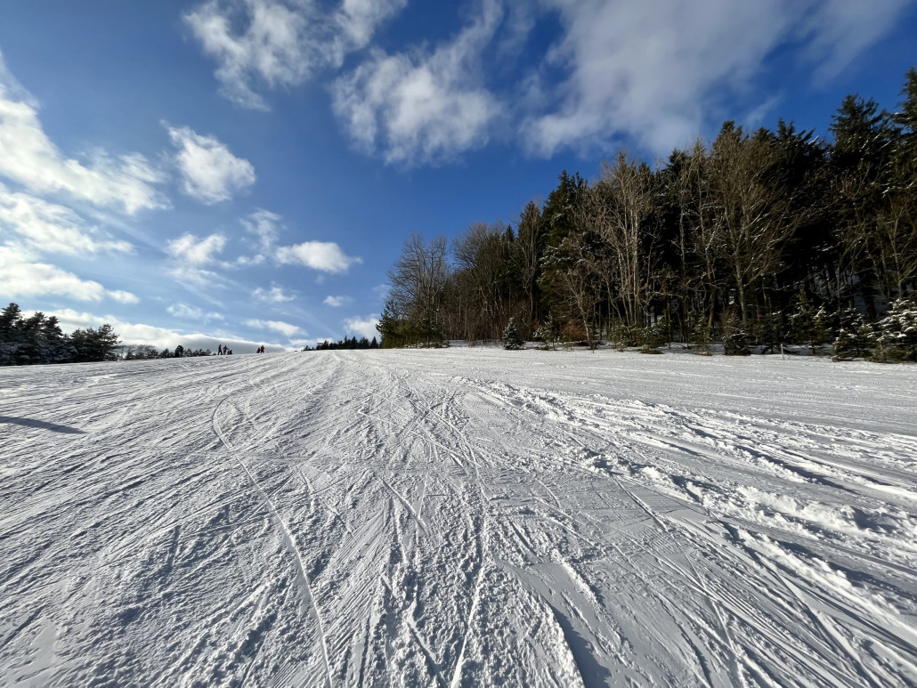 Haupthang mit viel Platz, zwei Varianten waren angelegt