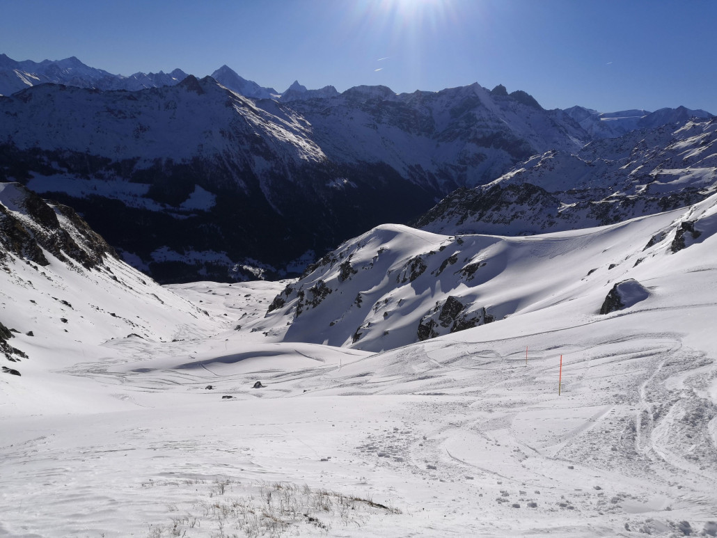 Und von ganzen oben mit Blick auf die Route.