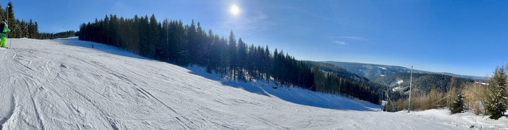 Mittelteil der 4 einfach traumhaft, beste Piste des Tages und vglw. wenig frequentiert