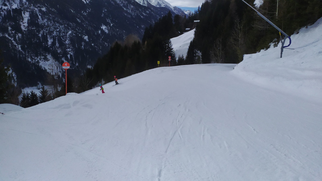 Und auf der netten Talabfahrt, ich mag die Ziehwege und Kehren