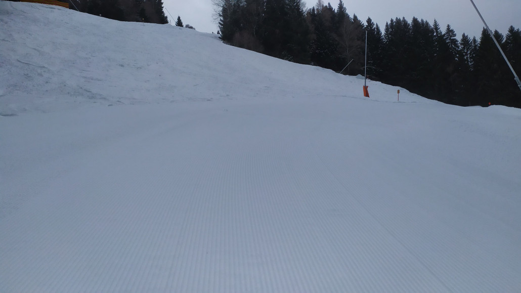 Es war gut präpariert und der Schnee war sehr schön griffig und nicht zu hart