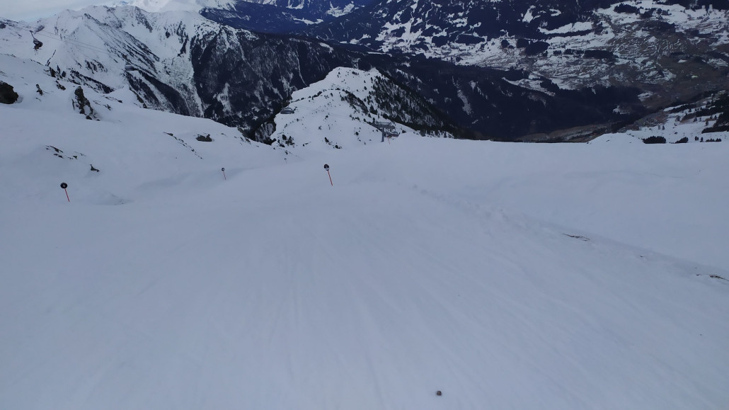 Am Hochzeiger ging es direkt ganz nach oben. Eine der schwarzen Pisten war nicht frisch präpariert