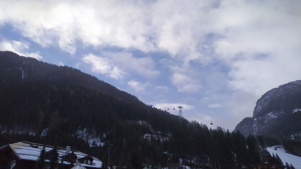 Erfreulicher Blick aus dem Auto: Mit blauem Himmel hatte ich erst später gerechnet