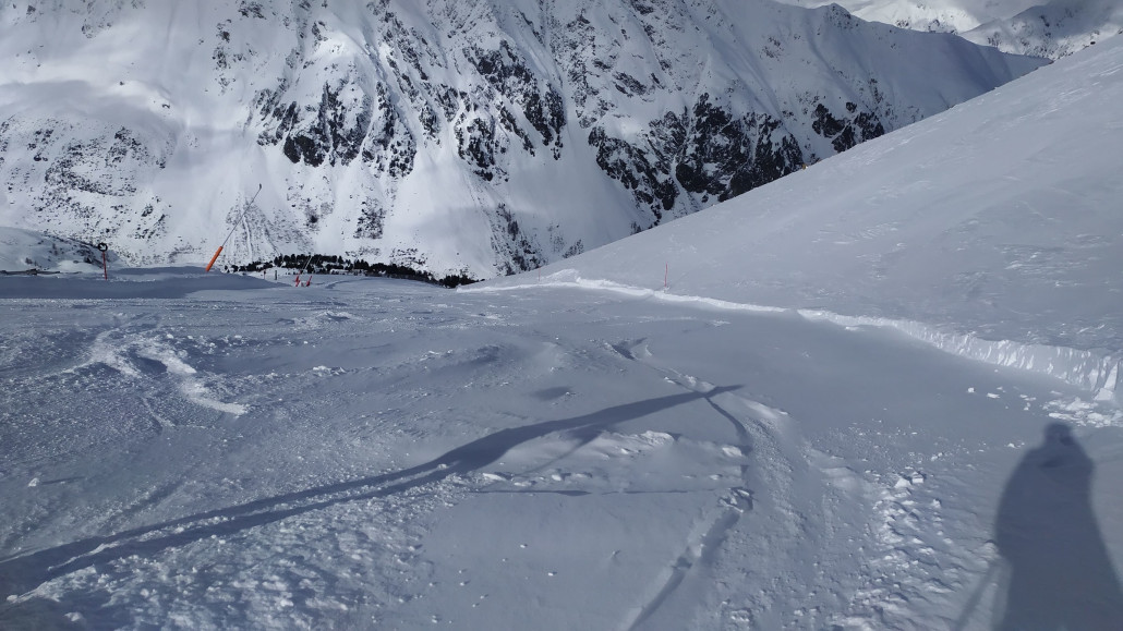 Doch nach einer Wiederholungsfahrt ging es hinüber zur Höllspitze, hier noch auf einer sehr guten Piste