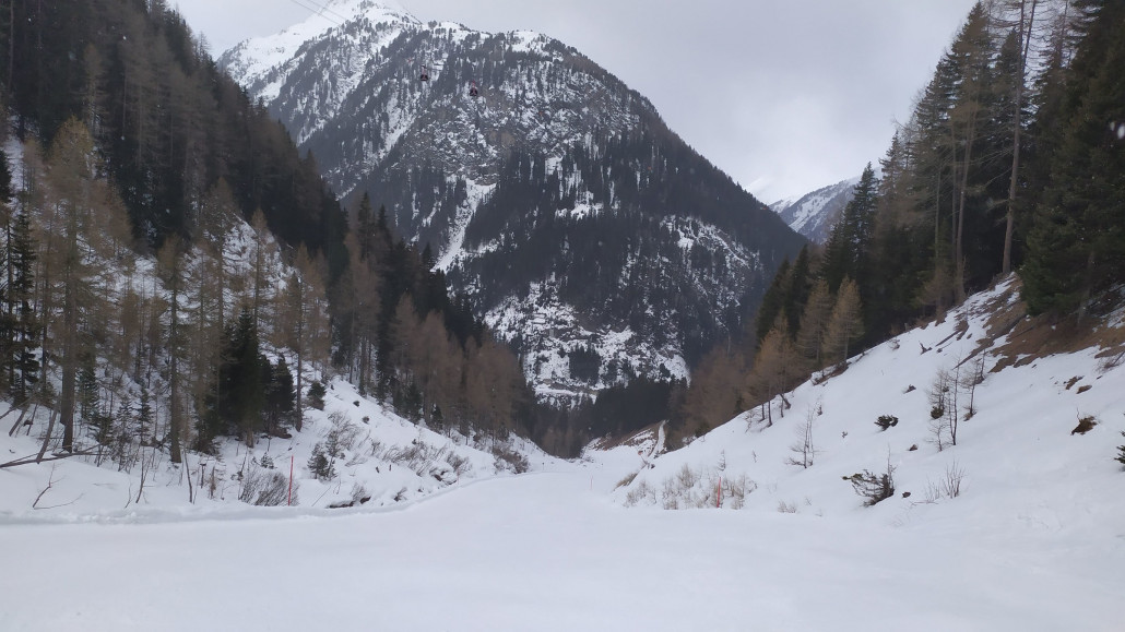 Die Abfahrt hier hat eine schöne Lage