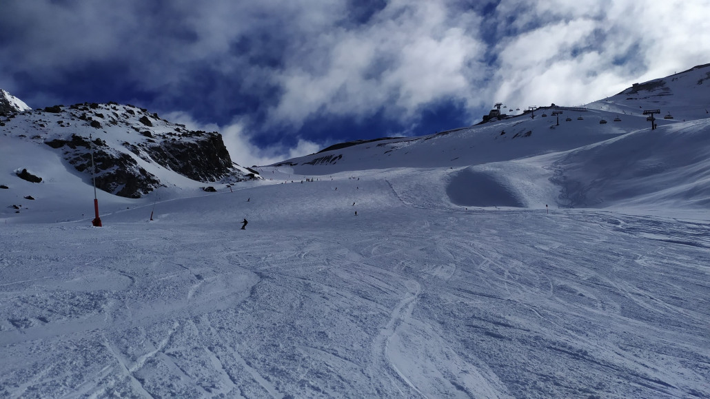 Die Pisten zur Idalp waren teils noch sehr gut, teils ausgefahren
