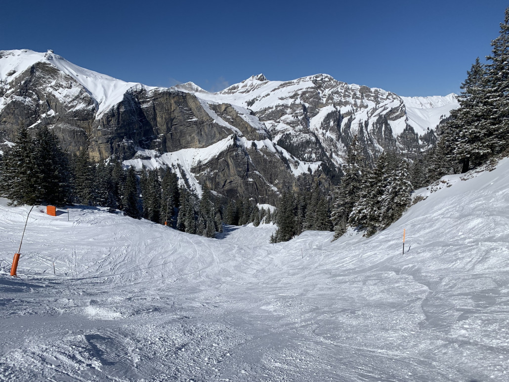 Abfahrt an der 2-KSB Jäst