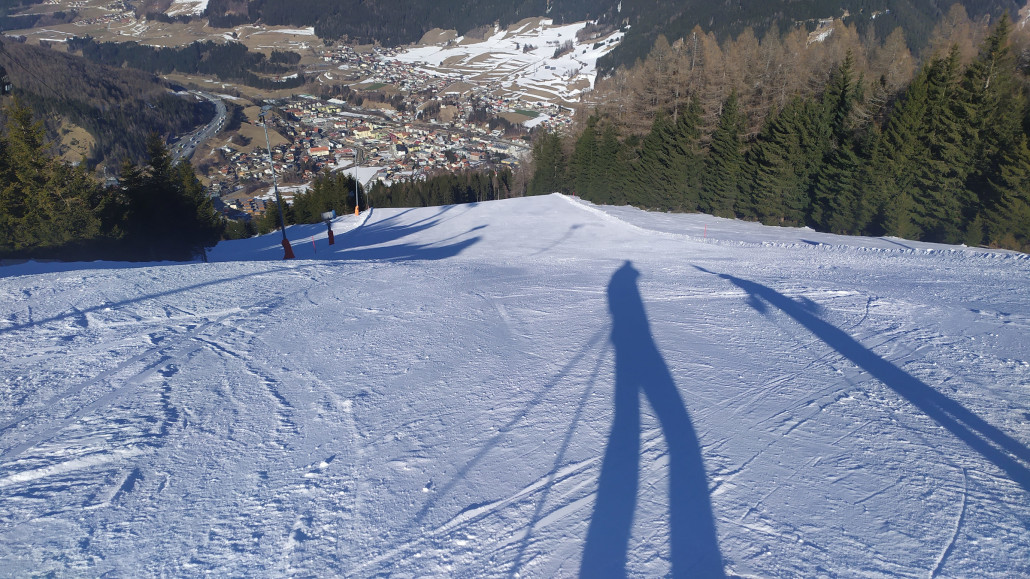 Die direkte Variante der Talabfahrt um 15 Uhr, bis sich die Abfahrten vereinen waren wir komplett alleine auf der Piste. GENIAL!