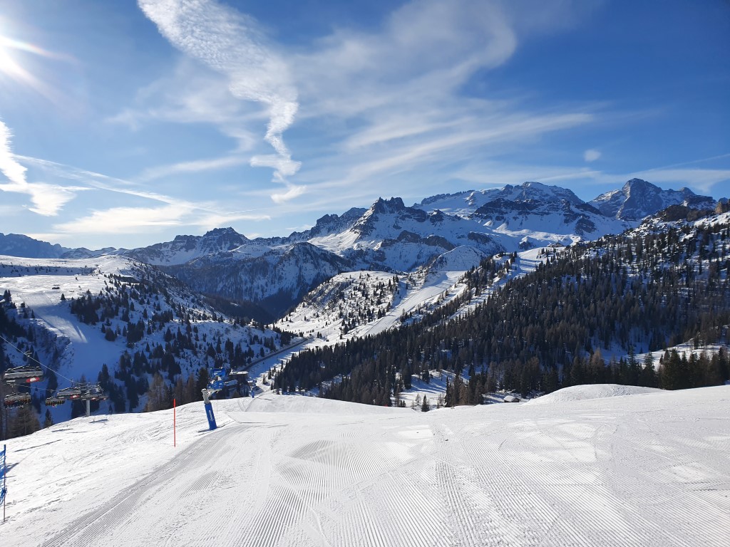 Tag2_Dolomiti_Superski_2022 (16).jpg