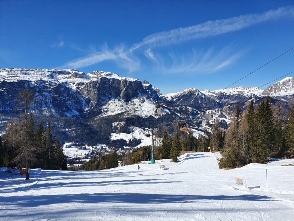 Tag2_Dolomiti_Superski_2022 (36).jpg