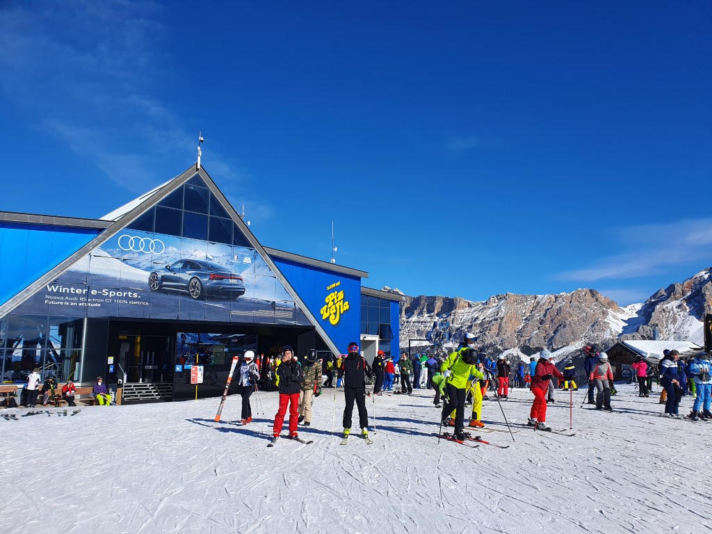 Tag2_Dolomiti_Superski_2022 (37).jpg