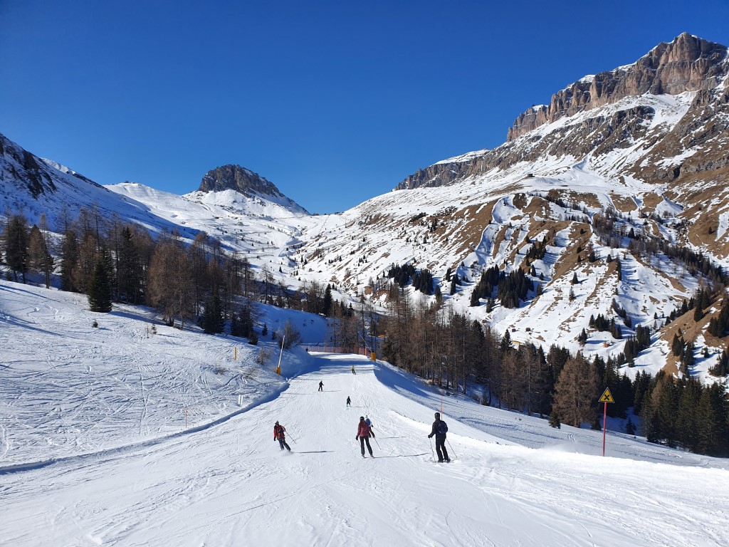 Tag2_Dolomiti_Superski_2022 (44).jpg
