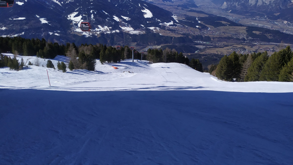 Die Pisten liegen nun großteils in der Sonne