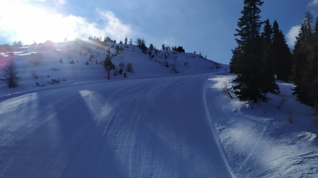 Nach einer Stunde gab es immer noch viele Raupenspuren zu sehen