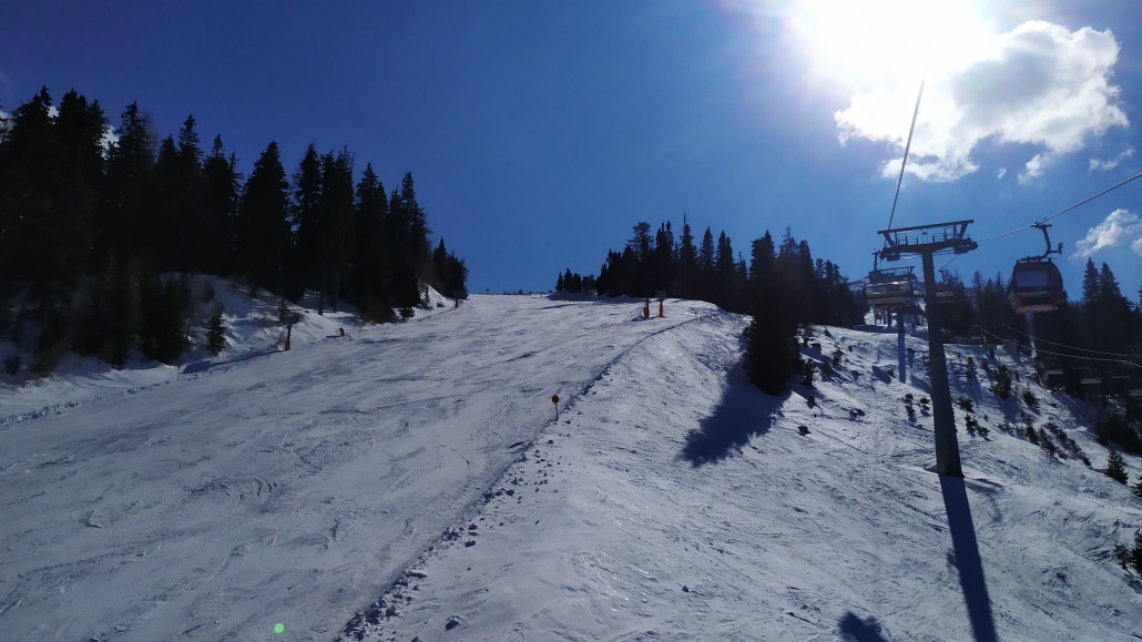 Nachmittags wurden die Pisten etwas härter, man konnte es aber immer noch laufen lassen