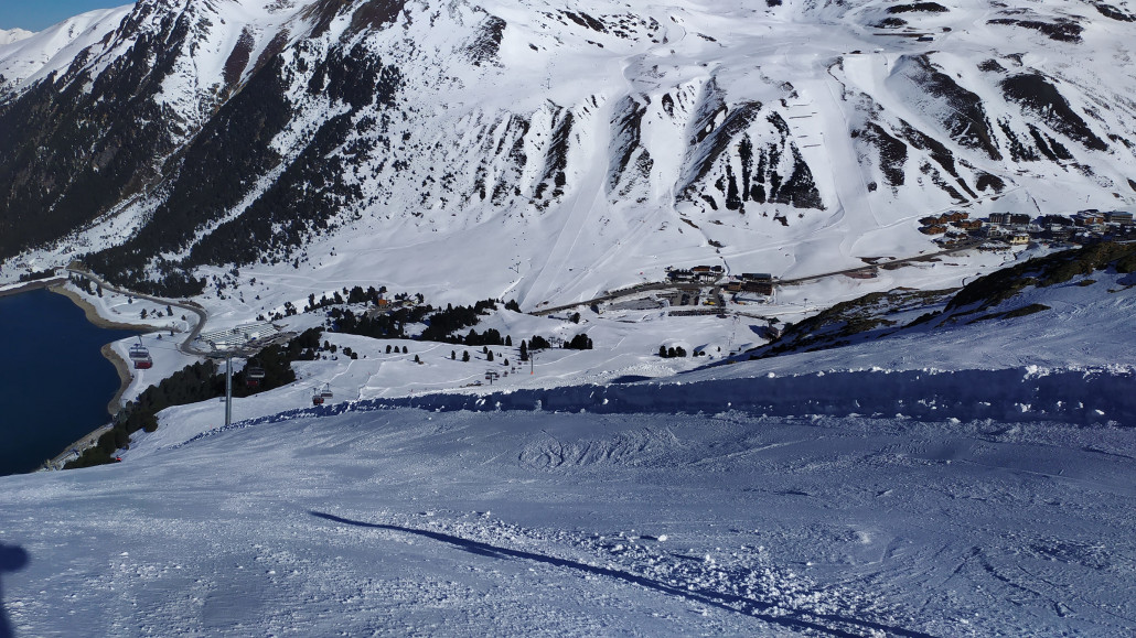 Sprung zur Hohe Mut Bahn, dort gab es leider viele Knollen und Absätze