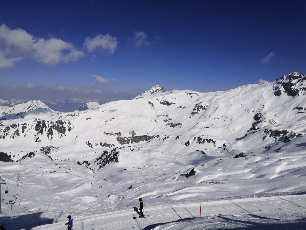 Aussicht von Planplatten, als wir um 10:20 Uhr endlich oben waren.
