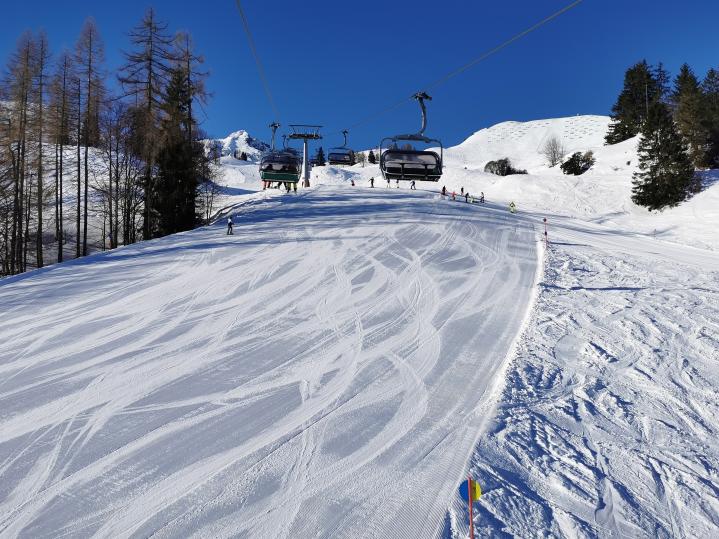 4. Reckmoos-Nord öffnet um 9. Es geht sich eine Fahrt am Lärchfilzen 4er aus..jpg