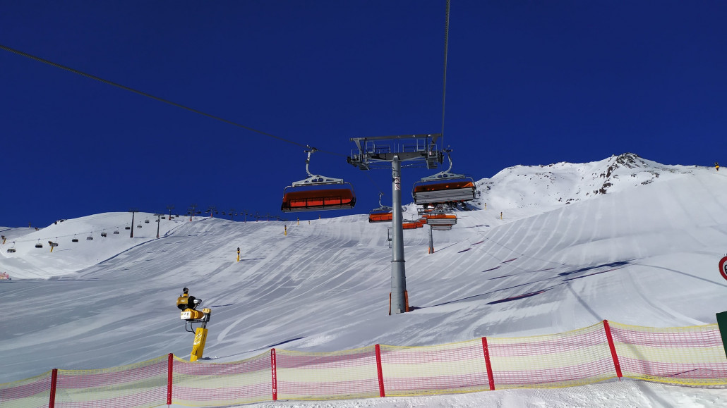 Treue Leser wissen wo es in Sölden in der Früh losgeht: Im 8er Giggijoch :)