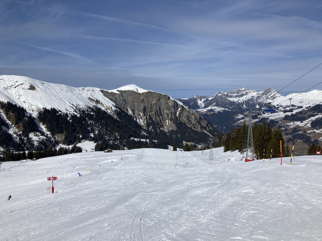 Blick von der Bergstation der oberen Sesselbahn
