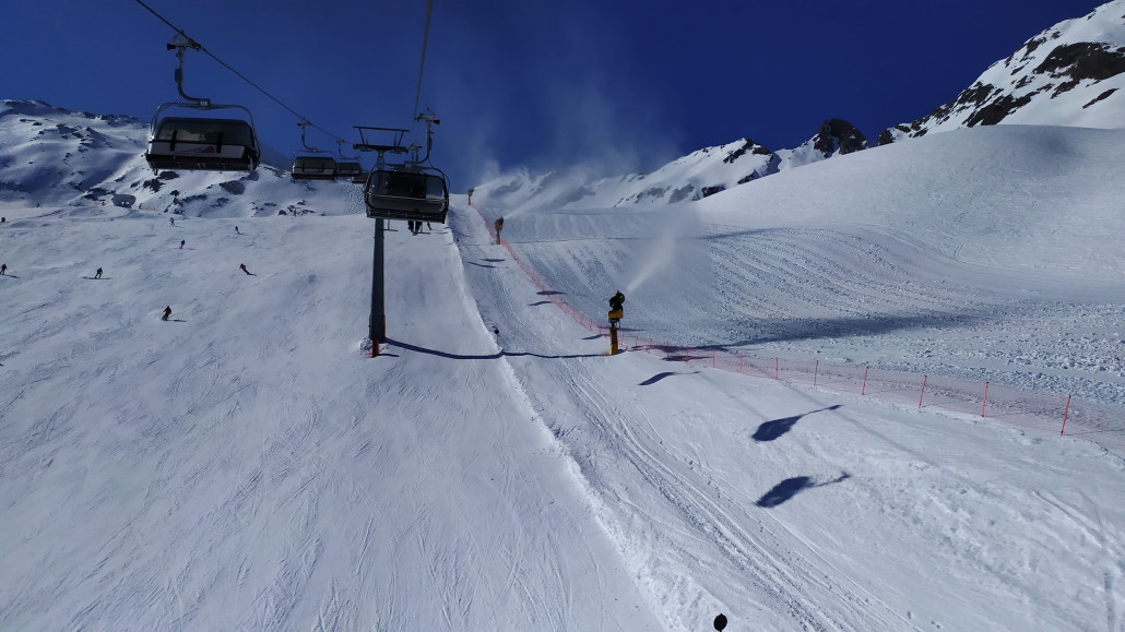 Und zum Ende in die 4KSB Roßkirpl. Auf der Rennpiste rechts wurde den ganzen Tag beschneit