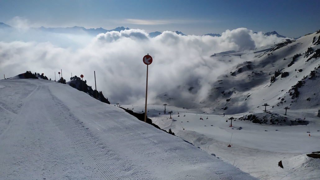 Die Wolken zogen mal mehr mal weniger ins Gebiet