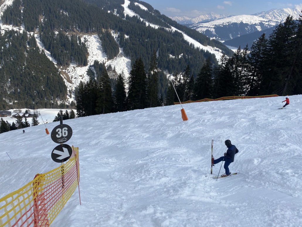 Schwarze ins Krumbachtal, bereits um 11:15 stark ausgefahren.