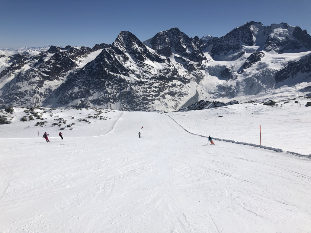 Oberer Hang der Roseg Piste am Gipfel